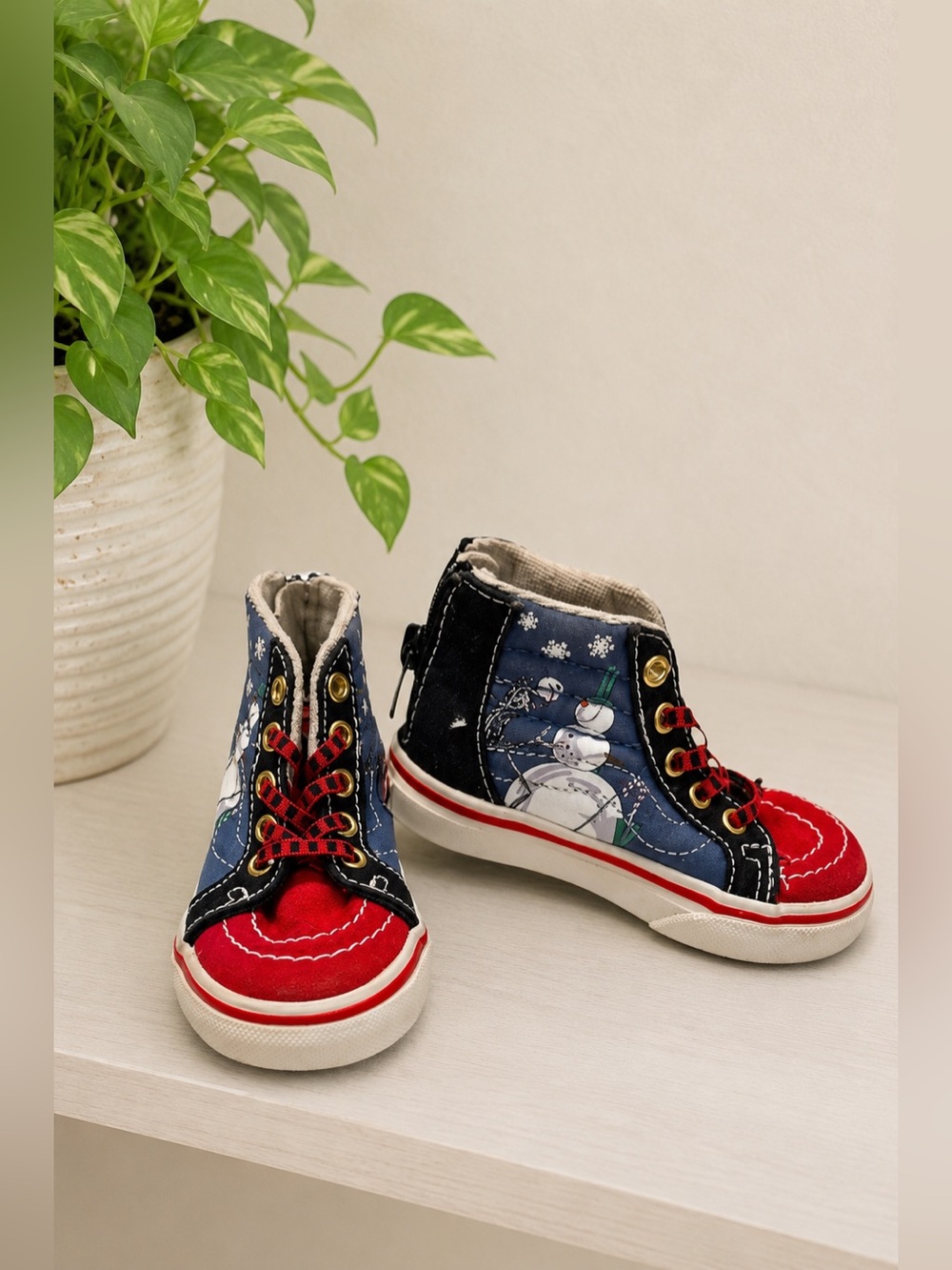 Vans x Disney Toddler Sk8-Hi Zip Sneakers Nightmare Before Christmas Town Sz 5